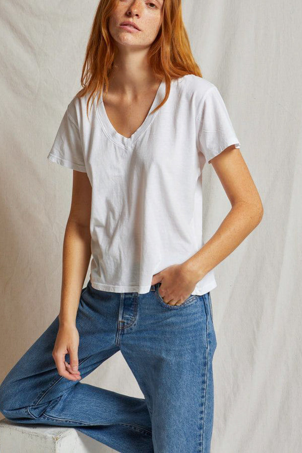 Perfect White Tee Hendrix Cotton SS Boxy V Neck in White