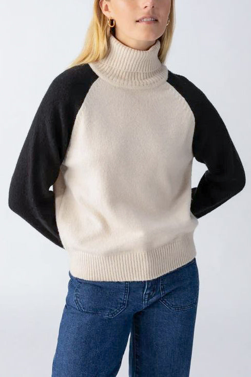 Sanctuary Cozy Day Sweater in Toasted Almond/Black