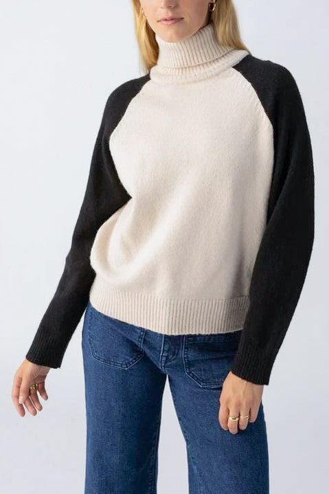 Sanctuary Cozy Day Sweater in Toasted Almond/Black