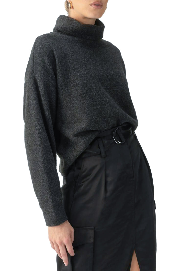 Sanctuary Everyday Cozy Popover in Charcoal