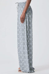 Splendid McKenna Printed Pant in Soft Vintage Olive Branch Sun Print